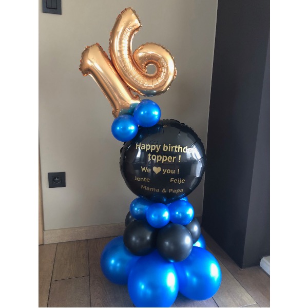 Binnenshuis wereld Persoon belast met sportgame Gepersonaliseerde folie 18 inch helium